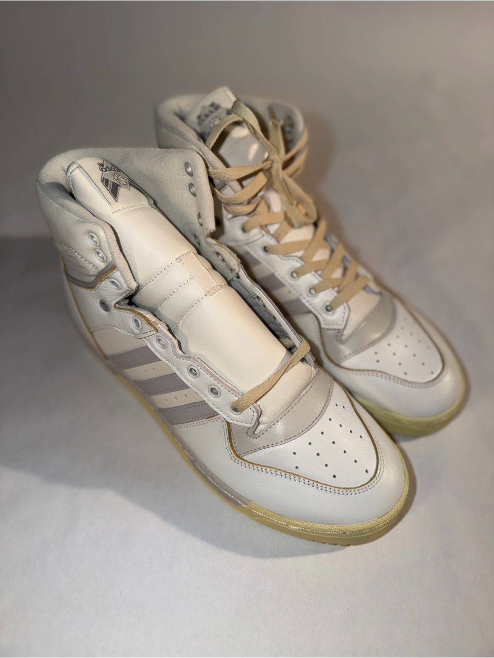 Adidas Rivalry 11M - Picture 3 of 6